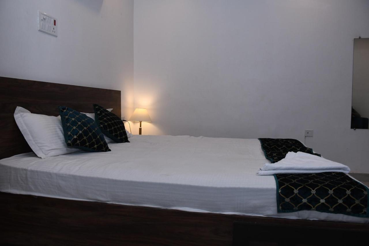 Hotel Vista Palace Patna  Exteriér fotografie